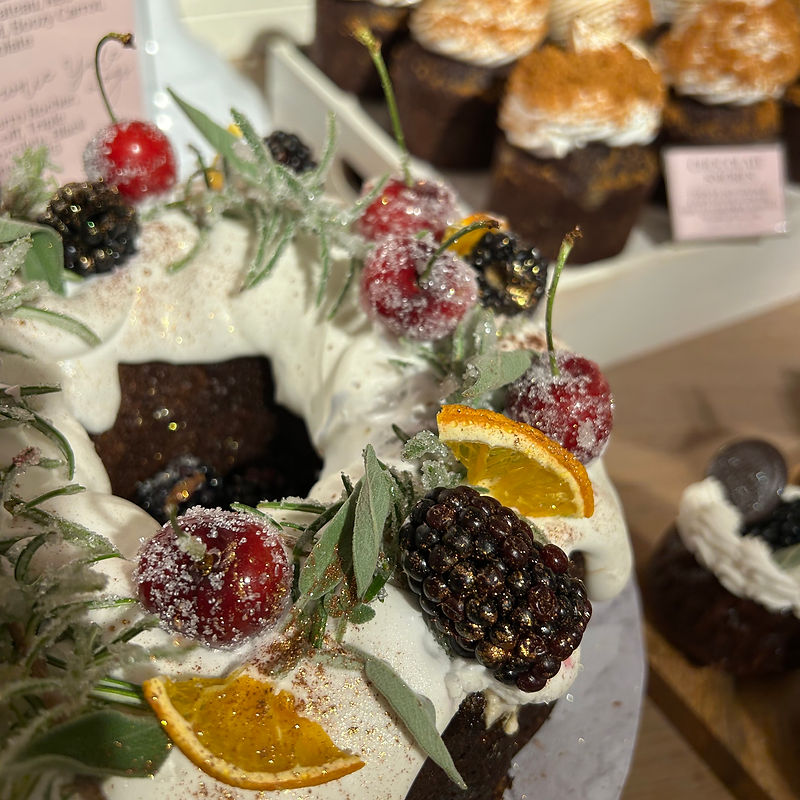 Festive mini cakes display